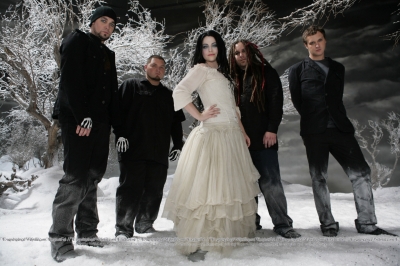 Keywords: amy lee;amy photos;evanescence;gallery;music video;the open door;Lithium