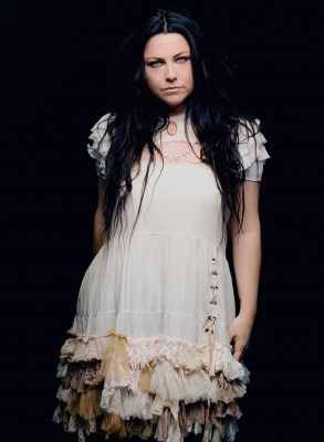 Keywords: amy lee;amy photos;evanescence;the bitter truth
