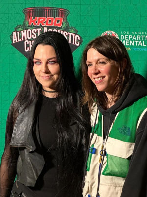 Keywords: KROQ Almost Acoustic Christmas;Almost Acoustic Christmas;KROQ AAC;Amy Lee;Evanescence;Amy Lee live;Evanescence live;Evanescence concert;Amy Lee acoustic;Evanescence acoustic;KROQ Christmas concert;KROQ live performance;Evanescence KROQ;Amy Le