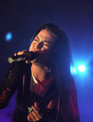 Click to view full size image
==============
Keywords: amy lee;amy photos;amy pic;evanescence;evanescence pics;fallen Keywords: amy lee;amy photos;amy pic;evanescence;evanescence pics;fallen
