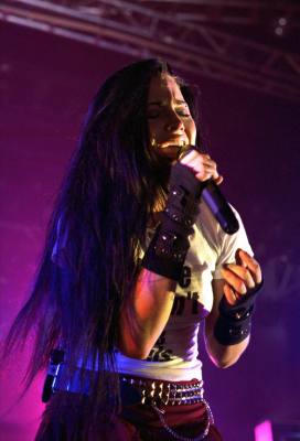 Click to view full size image
==============
Keywords: amy lee;amy photos;amy pic;evanescence;evanescence pics;fallen Keywords: amy lee;amy photos;amy pic;evanescence;evanescence pics;fallen