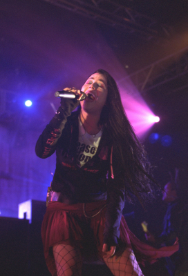 Click to view full size image
==============
Keywords: amy lee;amy photos;amy pic;evanescence;evanescence pics;fallen Keywords: amy lee;amy photos;amy pic;evanescence;evanescence pics;fallen
