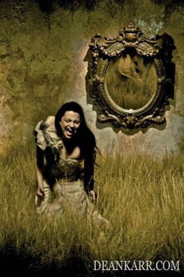 Keywords: amy lee;amy photos;evanescence;gallery;music video;My Heart is Broken
