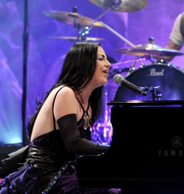 Keywords: amy photos;amy lee;amy pic;evanescence;evanescence pics;jay leno